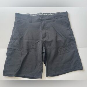 Wrangler All Terrain Gear Shorts Men`s Sz 36 Gray Multiple Pockets Stretch Waist